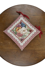 Carica l'immagine nel visualizzatore di Gallery, Cuscino Sedia Set 2 Pezzi Gobelin Alison Coprisedia