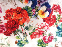 Carica l'immagine nel visualizzatore di Gallery, Tovaglia Cotone 12 Posti Primavera