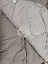 Carica l'immagine nel visualizzatore di Gallery, Trapunta Singola Double Face Via Roma 60