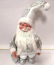 Carica l&#39;immagine nel visualizzatore di Gallery, Babbo Natale Silver Con Carillon
