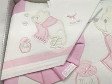 Carica l&#39;immagine nel visualizzatore di Gallery, Carrozzina Sfoderabile Più Lenzuola Coordinate Teddy Pink
