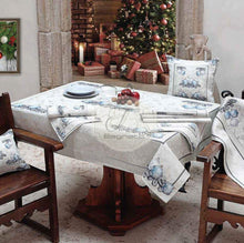 Carica l&#39;immagine nel visualizzatore di Gallery, Centrotavola Winter Silver Balls Runner

