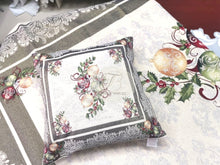 Carica l&#39;immagine nel visualizzatore di Gallery, Cuscino Sweet Brown Christmas
