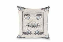 Carica l&#39;immagine nel visualizzatore di Gallery, Cuscino Winter Silver Balls

