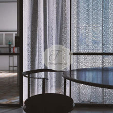 Carica l'immagine nel visualizzatore di Gallery, Tenda Britta Ud 0351 Via Roma 60 Tende
