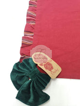 Carica l&#39;immagine nel visualizzatore di Gallery, Tovagliette Colazione Set 2 Pezzi Tartan Red
