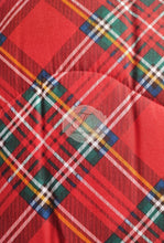 Carica l&#39;immagine nel visualizzatore di Gallery, Trapunta Tartan Christmas
