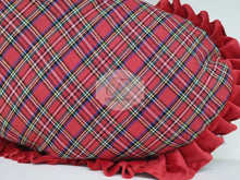 Carica l&#39;immagine nel visualizzatore di Gallery, Cuscino Cuore Tartan Imbottito Cuscini
