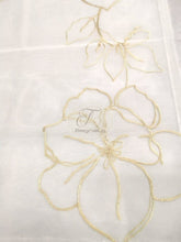 Carica l&#39;immagine nel visualizzatore di Gallery, Runner Decor Flower
