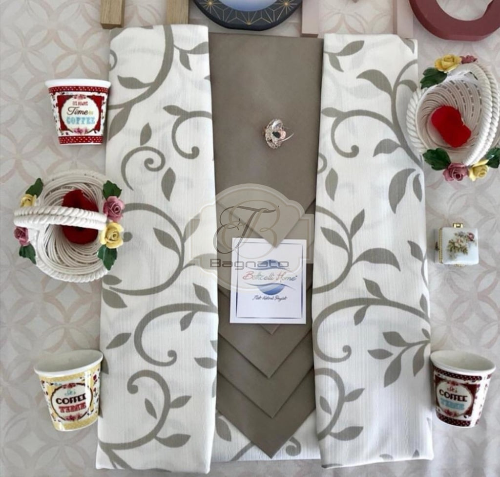 Tovaglia Marea con tovaglioli Botticelli Home - Bagnato Arredotessile